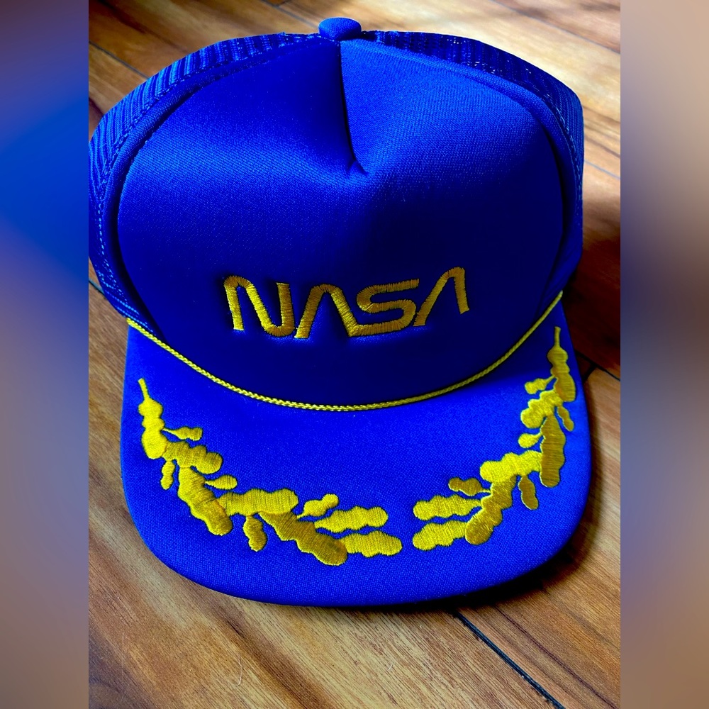 vintage trucker hat